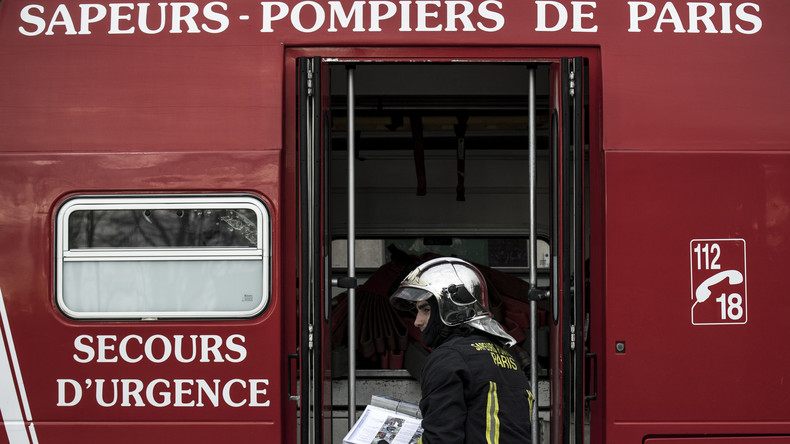 Après l'incendie de son QG de campagne, Marine Le Pen dénonce «l'impunité» de l'extrême gauche