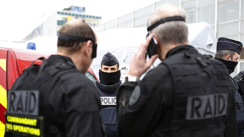 Deux hommes soupçonnés de préparer un attentat «imminent» arrêtés à cinq jours de la présidentielle