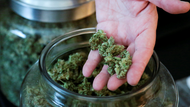 Le premier «drive» spécialisé dans le cannabis ouvre ses portes aux Etats-Unis