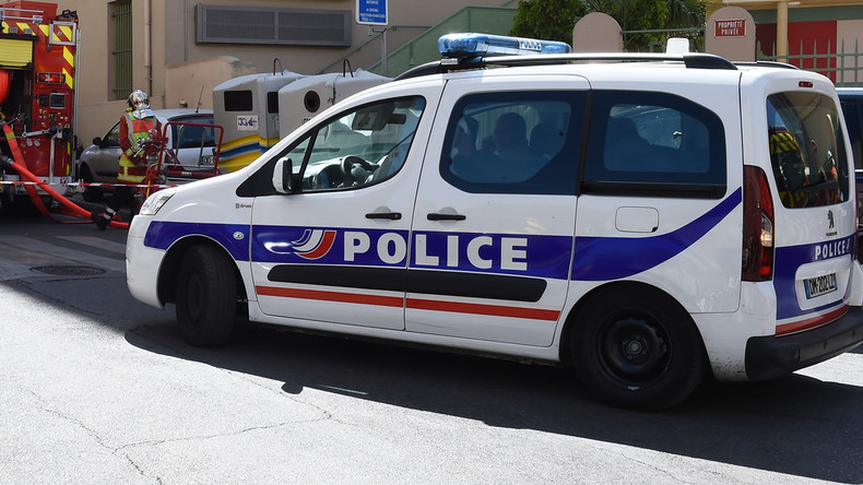 Attentat déjoué avant la présidentielle : les deux suspects mis en examen et écroués