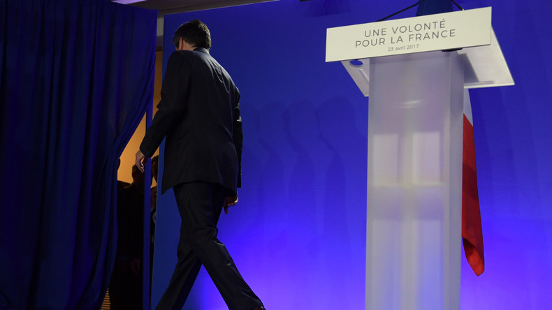 Après l'annonce du duel Macron-Le Pen, la classe politique se mobilise massivement contre le FN