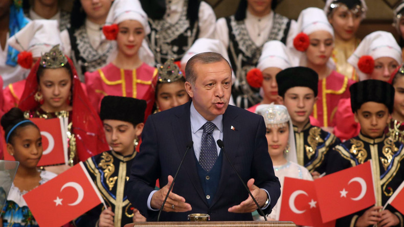 Erdogan porte plainte contre un chercheur français ayant évoqué son «assassinat»