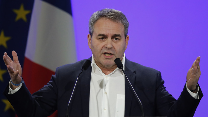Macron doit «entendre le message de la France populaire», estime Xavier Bertrand