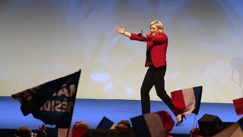 Discours de Fillon : Marine Le Pen «assume totalement» et s'adresse aux électeurs de droite