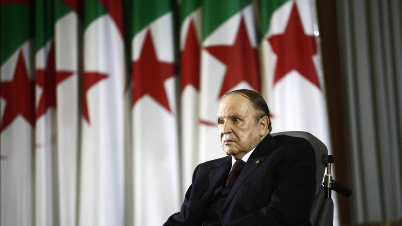Abdelaziz Bouteflika félicite Emmanuel Macron, «un ami de l'Algérie»