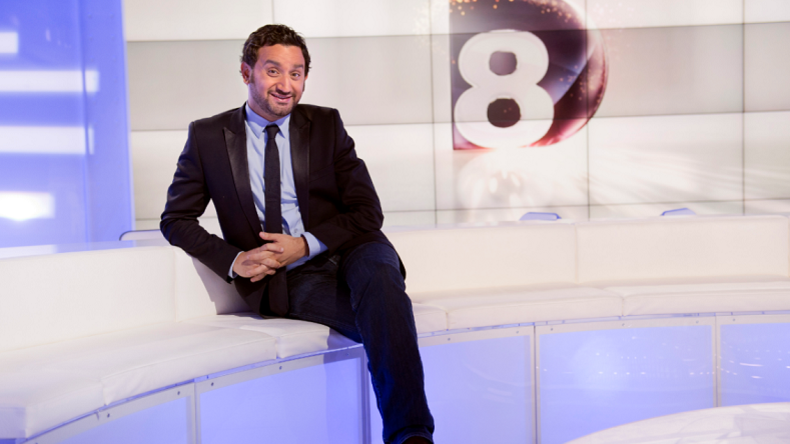Le CSA croule sous les plaintes après une blague homophobe de Cyril Hanouna en plein direct