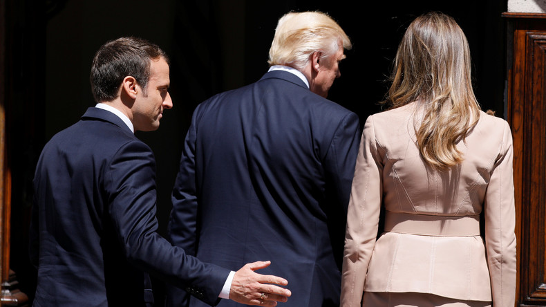 Première rencontre entre Trump et Macron, à l'ambassade américaine à Bruxelles (VIDEO)
