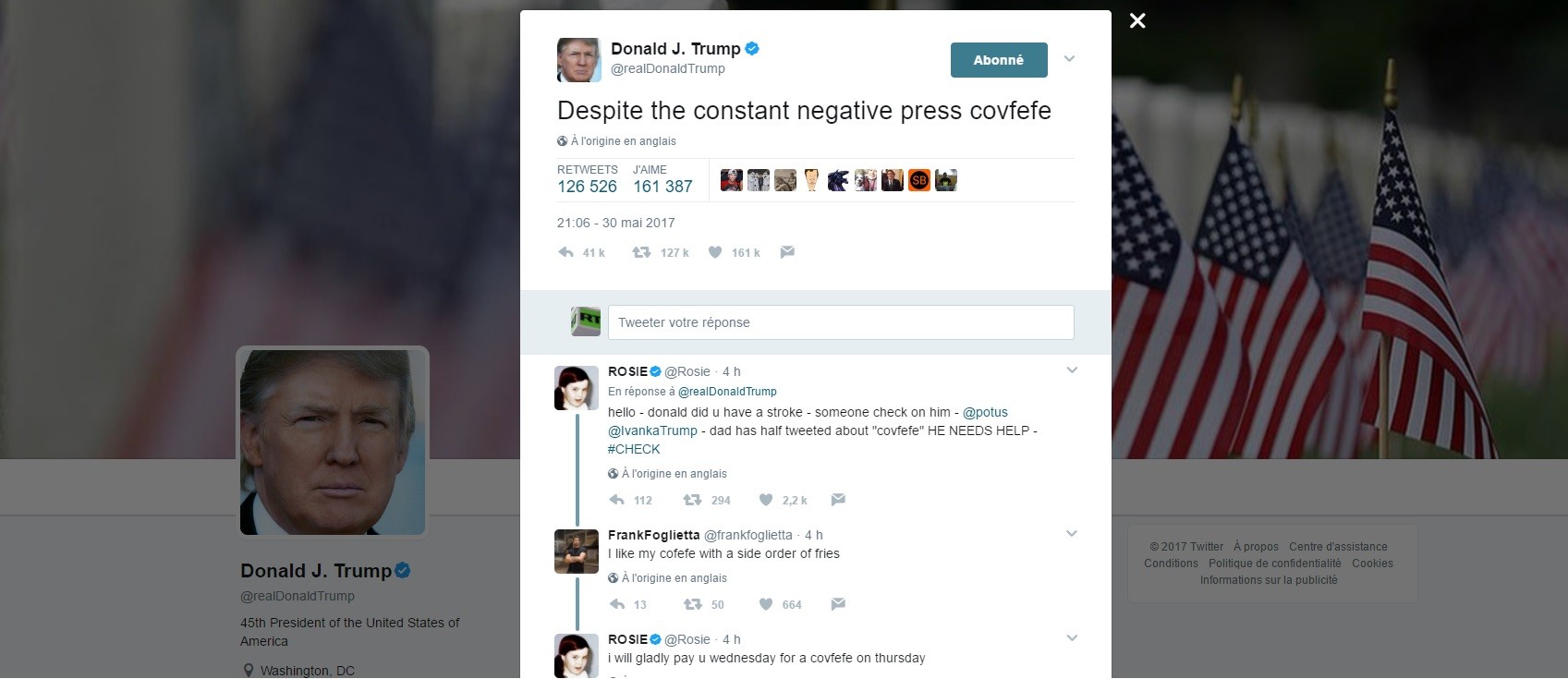 «Covfefe» : Donald Trump invente un nouveau mot, Twitter explose et se pique de linguistique