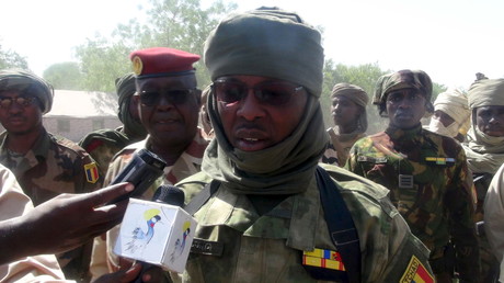 L'armée tchadienne a causé de lourdes pertes à Boko Haram lors d'une contre-attaque. Ici le général Saleh Toma Houno, en 2015