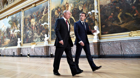 Vladimir Poutine et Emmanuel Macron.
