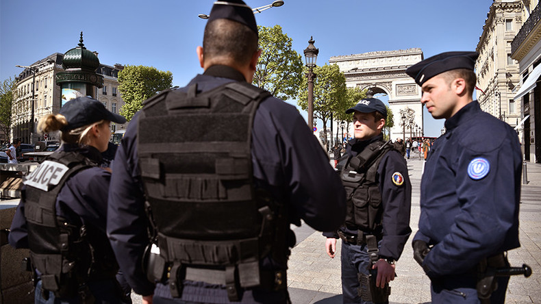 La police et l'armée, cibles privilégiées des terroristes
