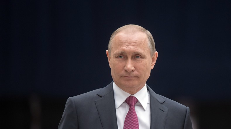 Sept citations à retenir de la ligne directe 2017 de Vladimir Poutine