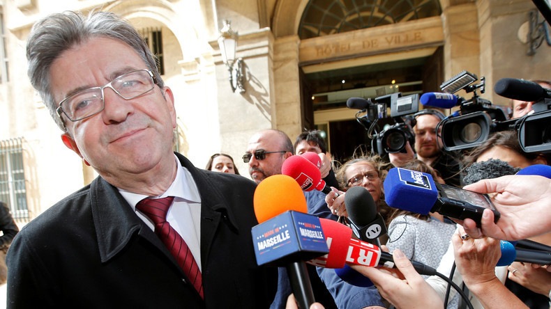 Jean-Luc Mélenchon annonce la création d'un groupe la France insoumise à l'Assemblée nationale