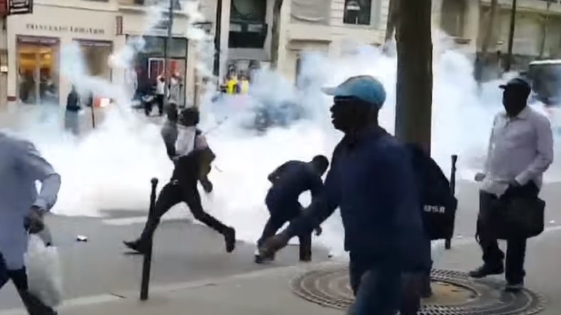 Les images des échauffourées à Paris en amont du concert du chanteur congolais Héritier Watanabe