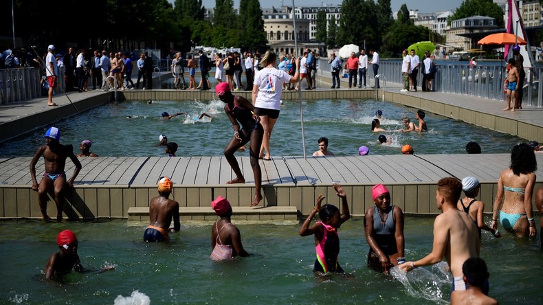 Le bassin de la Villette fermé à la baignade après la découverte de bactéries fécales