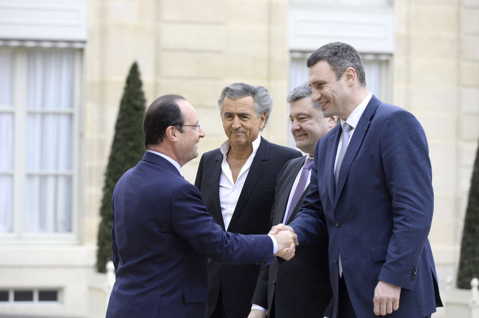 Bernard-Henri Lévy, interlocuteur incontournable des présidents français ?
