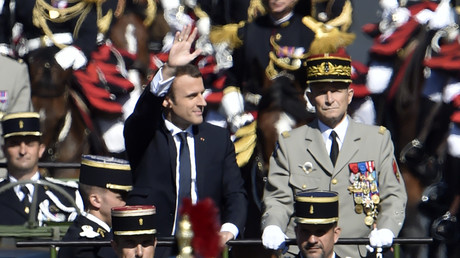 Emmanuel Macron et Pierre de Villiers au défilé du 14 juillet 2017 