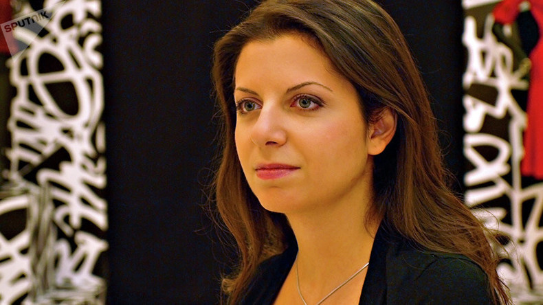 RSF devrait s'«auto-dissoudre» : la réponse choc de la rédactrice en chef monde de RT
