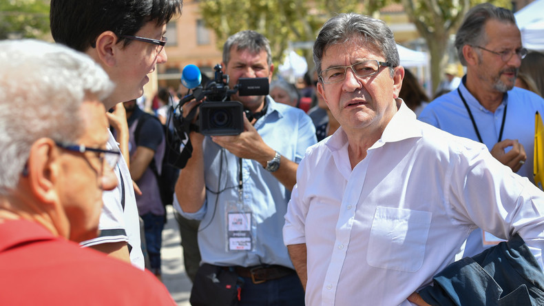 «Coup d'Etat social» ? Philippe renvoie Mélenchon à ses amours vénézuéliennes