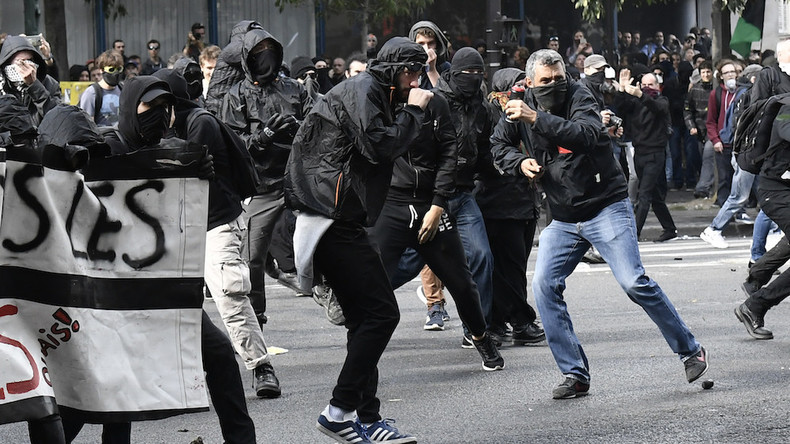 Revivez les moments forts de la journée contre la réforme du Code du travail à Paris (VIDEO)