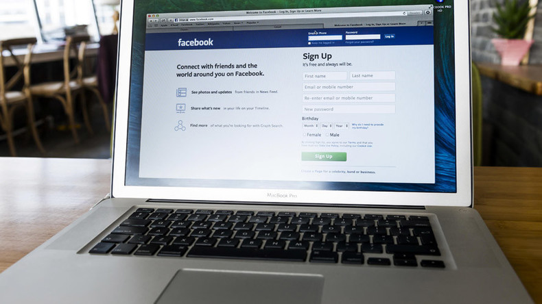 Trump : «Le canular russe continue, maintenant ce sont des publicités sur Facebook»