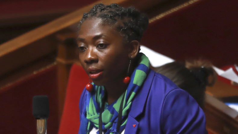L'insoumise Danièle Obono cite la Bible à l'Assemblée afin de fustiger la loi antiterroriste (VIDEO)