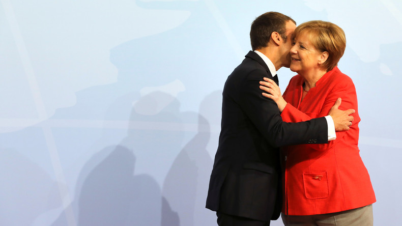 Macron a fait lire à Merkel son discours de la Sorbonne sur l'Europe avant de le prononcer