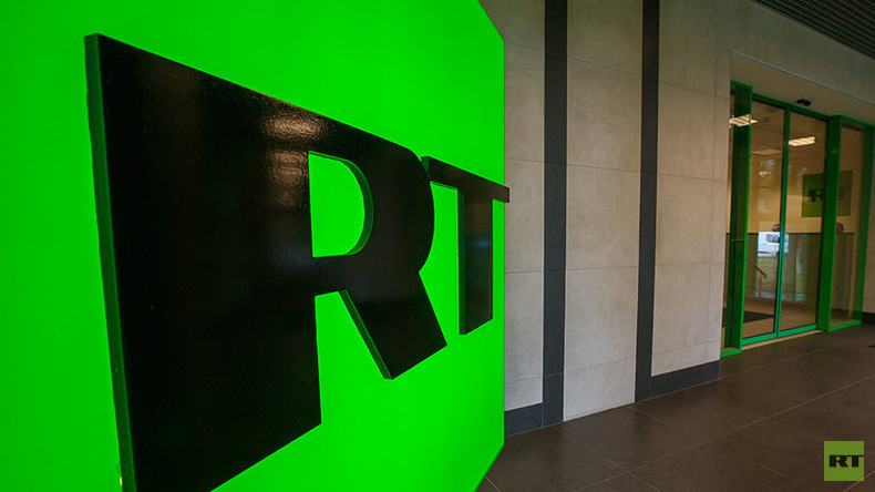 Poutine promet une réplique «rapide» en cas de restrictions des médias russes aux Etats-Unis