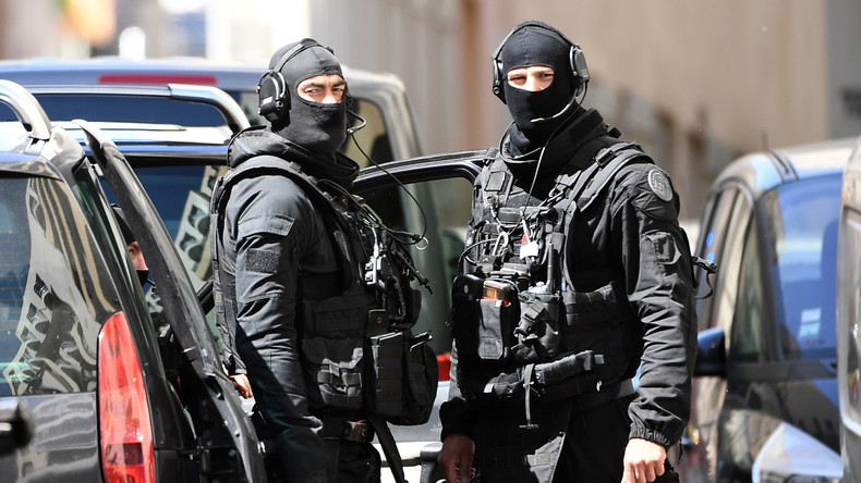 Projet d'attentat : huit suspects liés à l'«ultra-droite» présentés à un juge antiterroriste