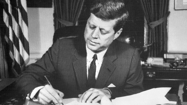 Donald Trump va déclassifier les dossiers relatifs à l'assassinat du président Kennedy