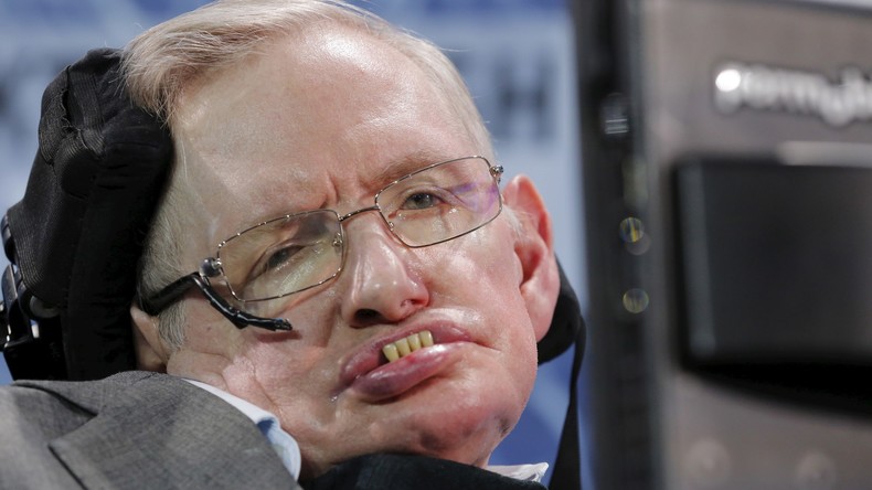 IA, robots, surpopulation... pour Stephen Hawking, l'humanité a atteint «le point de non-retour»