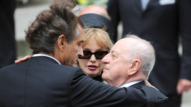 Pierre Bergé accusé de pédophilie : Marine Le Pen dénonce le silence des médias (VIDEO)