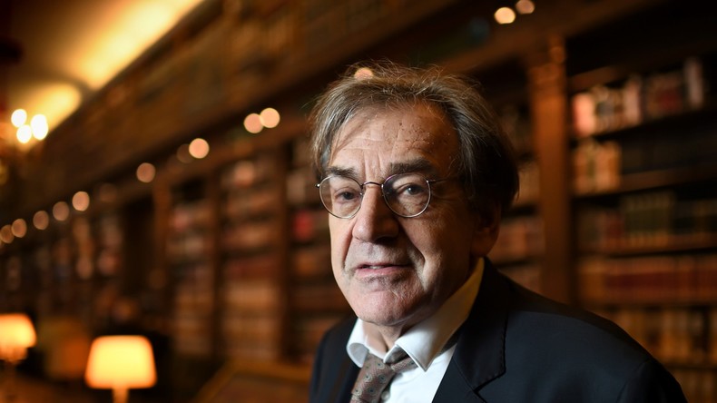 Finkielkraut estime que la campagne #balancetonporc a pour objectif de «noyer le poisson de l’islam»