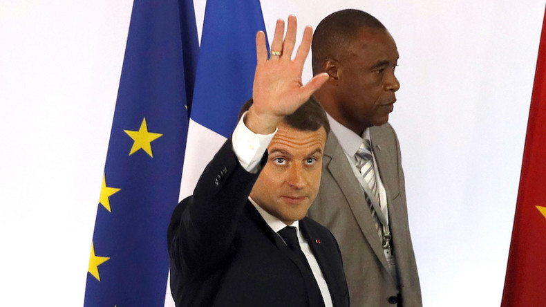Au Burkina Faso, Emmanuel Macron fustige encore les «crimes incontestables» de la colonisation