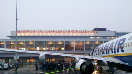 Des perquisitions ont eu lieu à l'aéroport de Charleroi en raison de menaces terroristes proférées par un bagagiste.