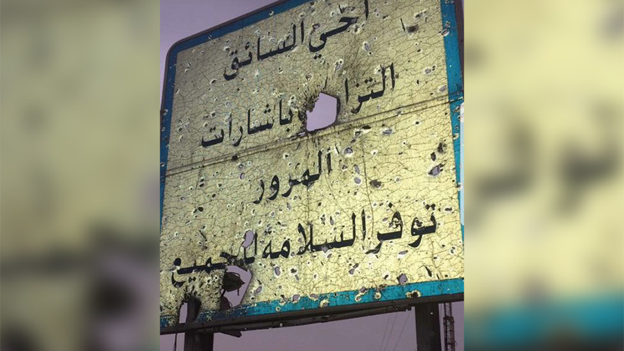 «Existence sombre et macabre» : le quotidien des civils à Mossoul, dévastée par la guerre (EXCLUSIF)