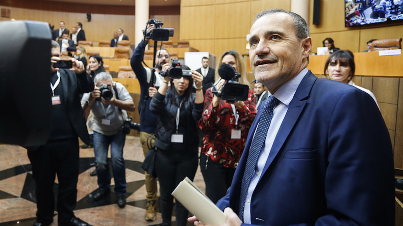 Corse : deux jours après l'inauguration de la collectivité unique, Talamoni bande déjà les muscles