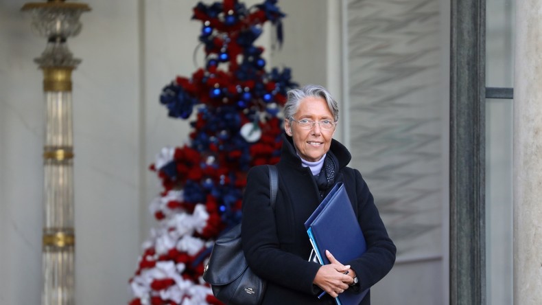 Le privilège à 2 millions d'euros que la ministre des transports Elisabeth Borne veut conserver