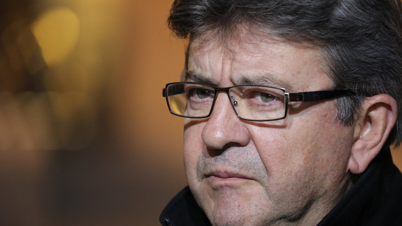 Quand Jean-Luc Mélenchon refuse qu'on le fouille à la manifestation pro-kurde à Paris (VIDEO)