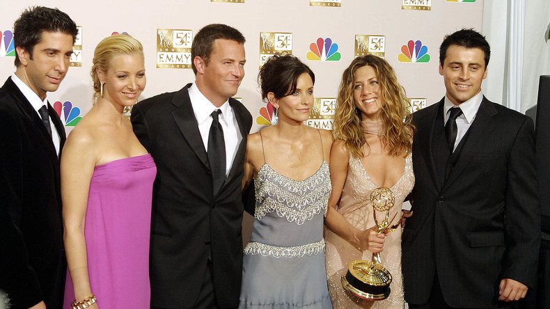 Jugée sexiste et homophobe, la série Friends, sous le feu des critiques des progressistes