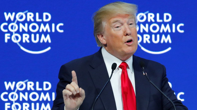 Trump hué à Davos pour avoir jugé la presse «mensongère»... devant des journalistes (VIDEO)