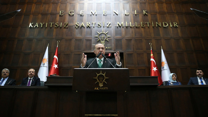 «Allez, partez !» : Erdogan monte encore d'un ton et exige le départ des Etats-Unis du Nord syrien