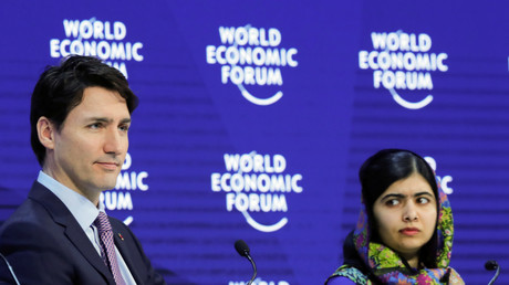 Justin Trudeau et l'activiste politique Malala Yousafzai à Davos, janvier 2018, illustration.