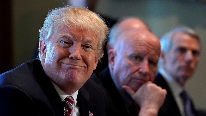 Trump veut réduire de 100 milliards de dollars les exportations chinoises vers les Etats-Unis