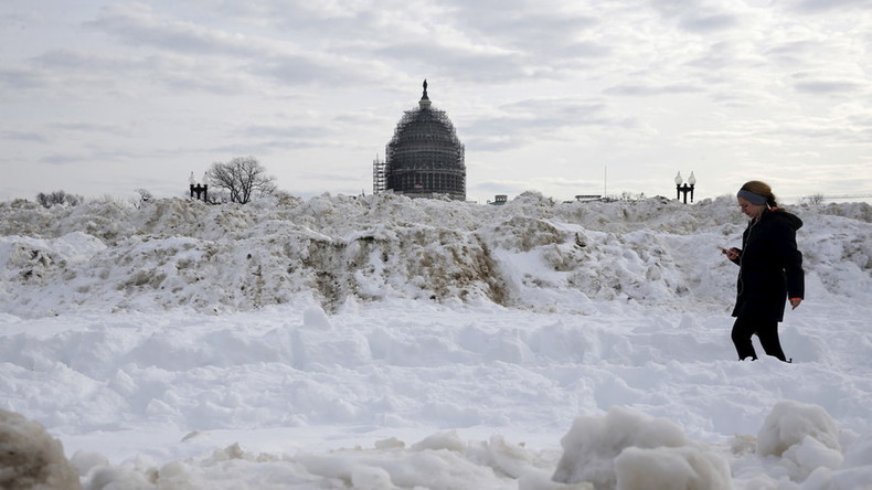Washington : un élu local démocrate accuse «les Rothschild»... de contrôler le climat