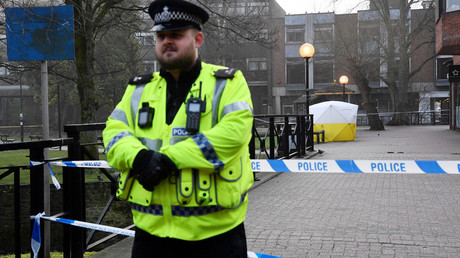 Important déploiement de police à Salisbury après la découverte d'un ancien agent russe et de sa fille dans un état critique