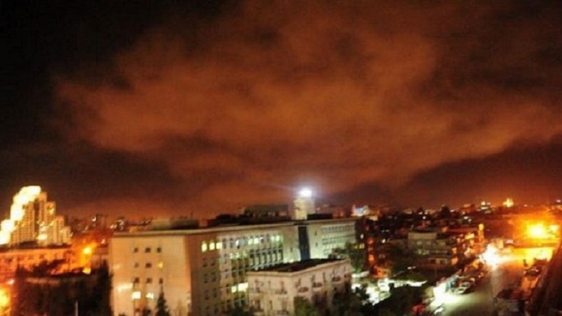 Comment le monde réagit-il aux frappes occidentales sur la Syrie ?