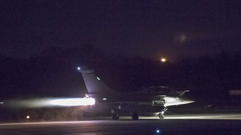 Combien ont coûté les frappes françaises en Syrie ?