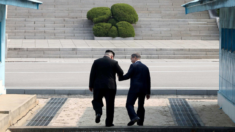 Les deux Corées s'engagent vers la paix et la dénucléarisation sous les applaudissements du monde