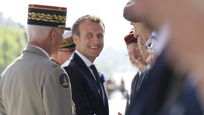 «Soyez très ferme avec ces gauchos qui ne veulent que foutre la merde» : un vétéran à Macron (VIDEO)